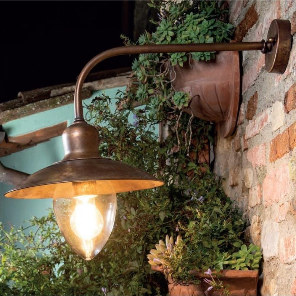 mediterran kulteri lampa falikar klasszikus hazfal paraszthaz terasz hazfal vilagitas kert rusztikus olasz toszkan hangulatu kezzel keszult country provence provanszi lampak.jpg